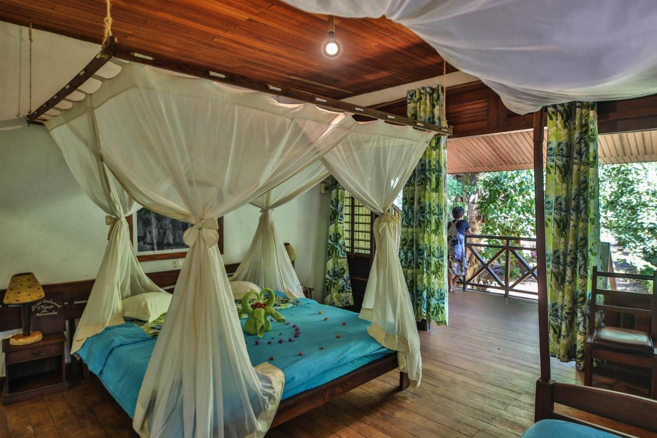 Olympe De Bemaraha Hotel Bekopaka ภายนอก รูปภาพ