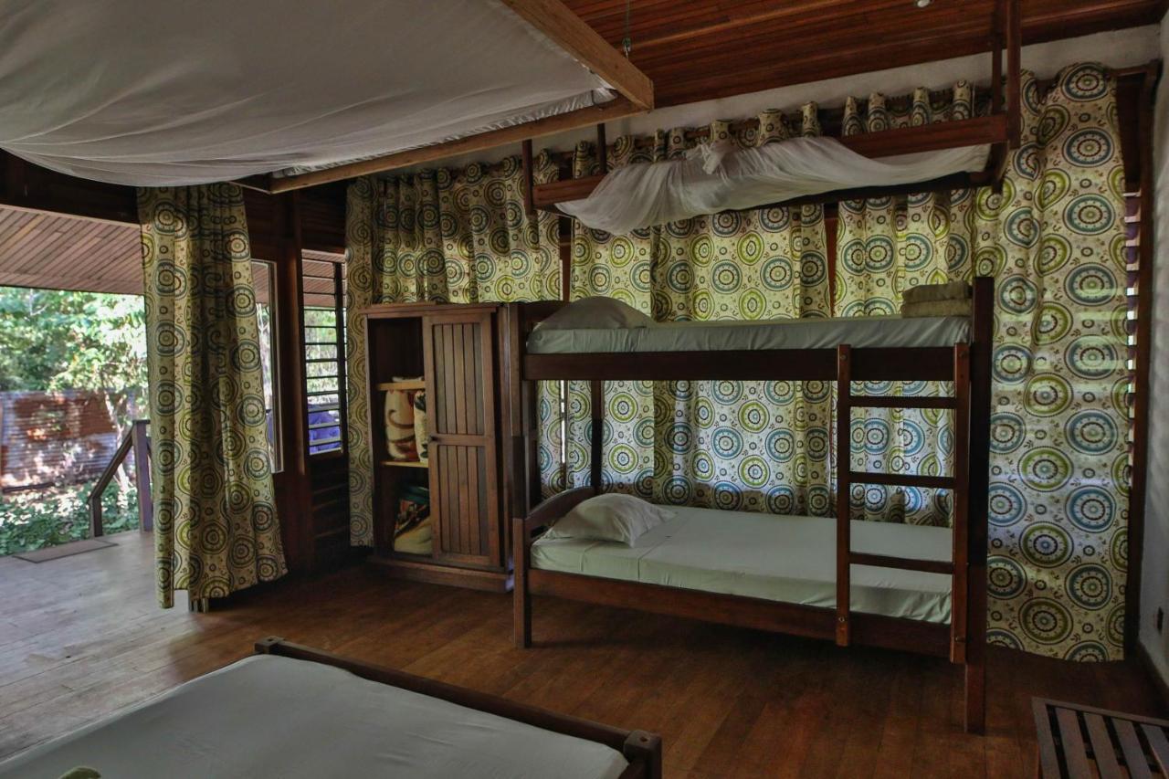 Olympe De Bemaraha Hotel Bekopaka ภายนอก รูปภาพ
