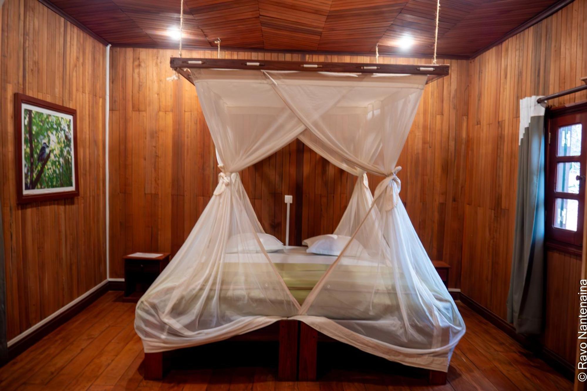 Olympe De Bemaraha Hotel Bekopaka ภายนอก รูปภาพ